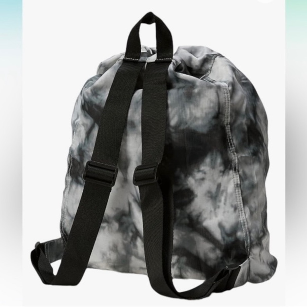 PINK Convertible Fanny Pack/Backpack - Picture 3 of 7